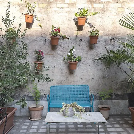 Colosseum Garden Rzym